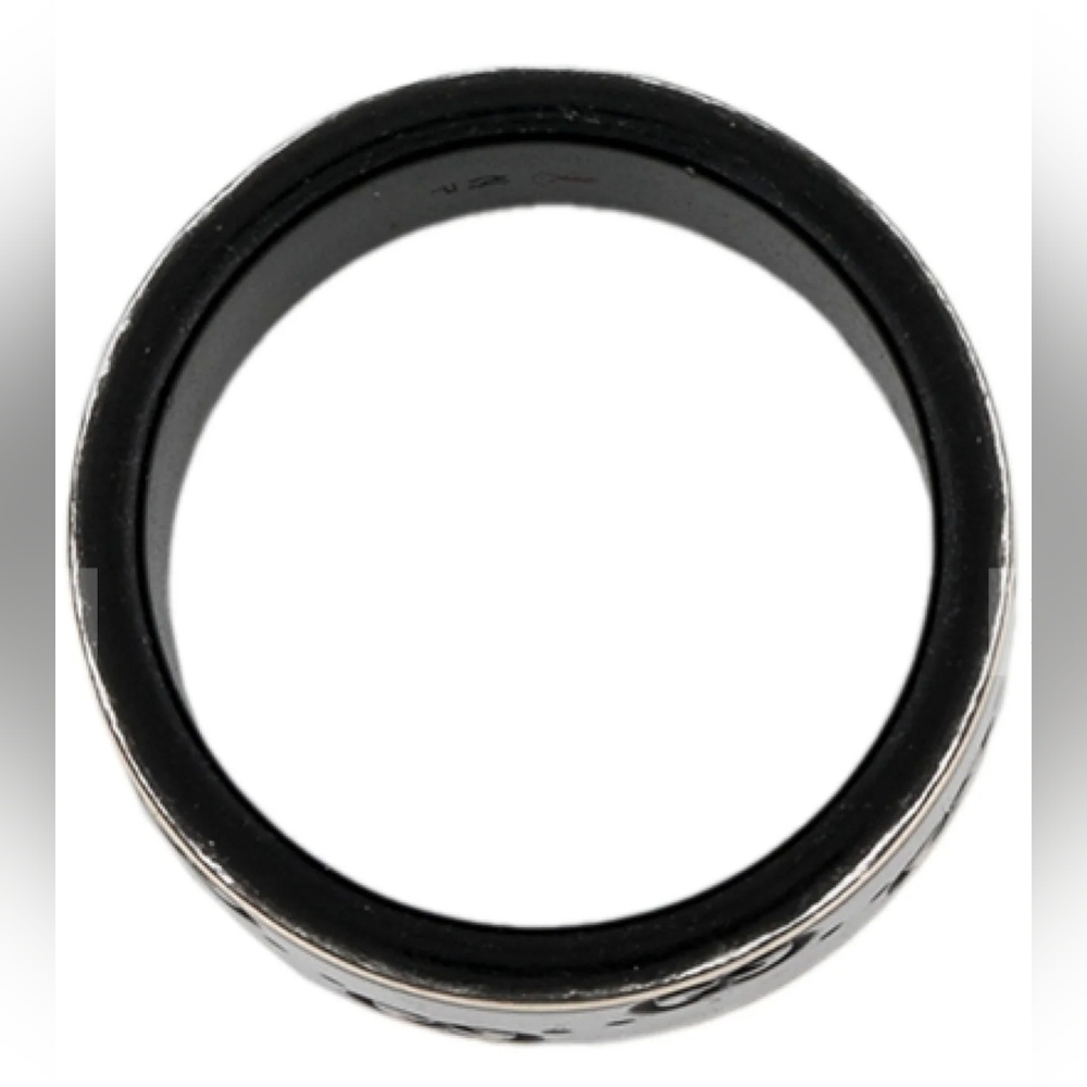 Gucci 18K Ceramic Wide Icon Band
Size: 5.5 - Picture 2 of 3